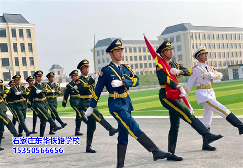 石家莊東華鐵路學校管的嚴嗎？可以隨便出入學校嗎？